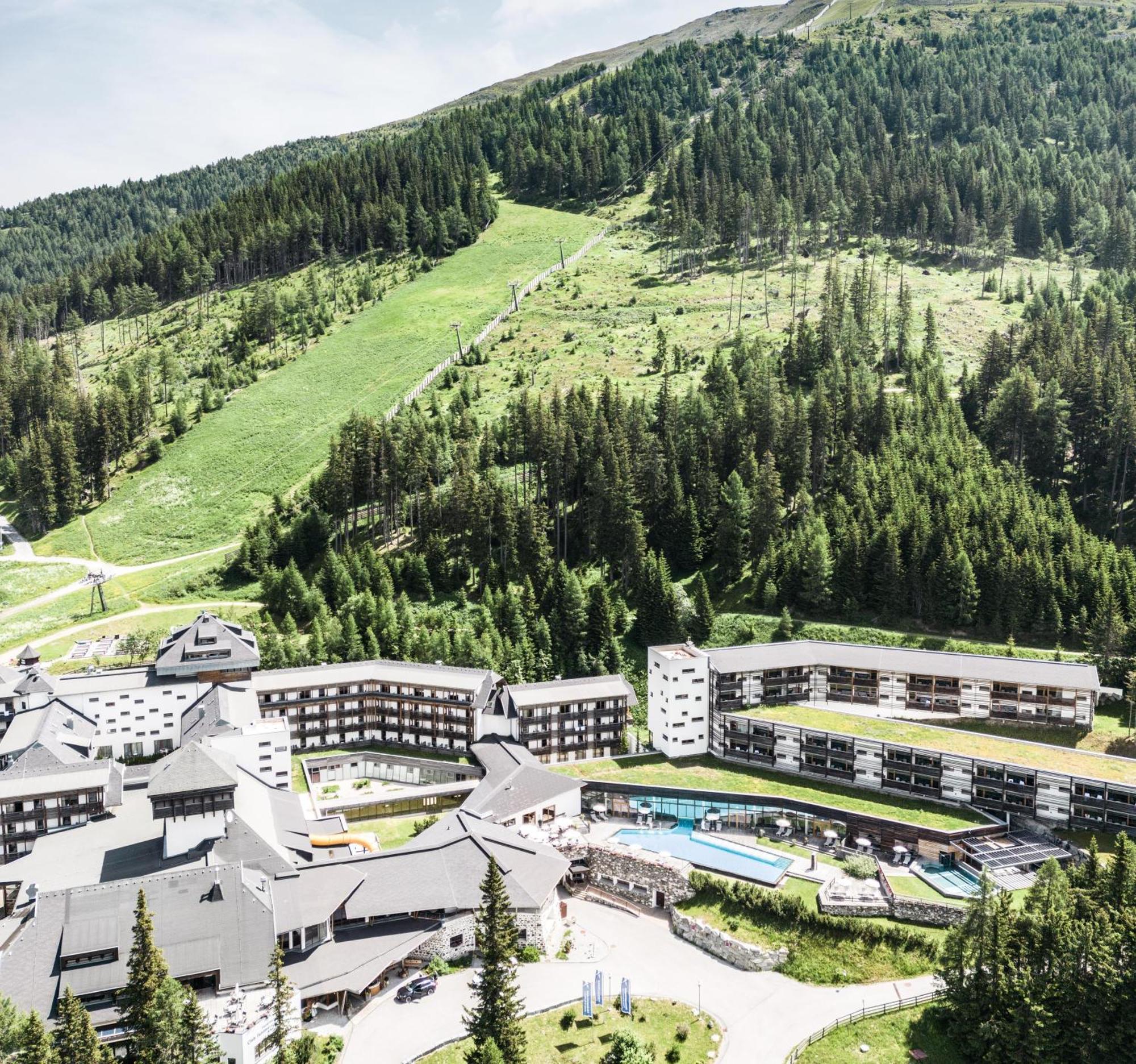 Falkensteiner Club Funimation Katschberg Качбергхёэ Экстерьер фото